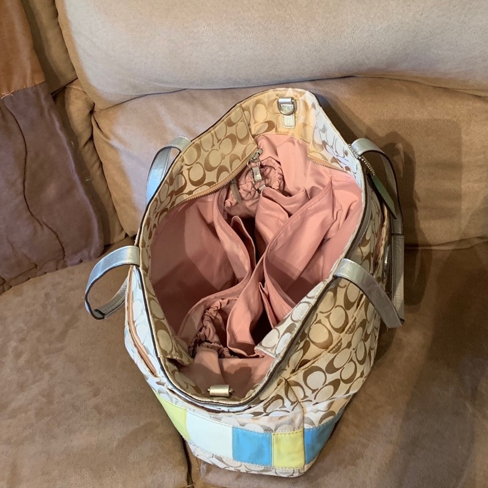 Authentic Coach Diaper/Tote Bag - Picture 4 of 5
